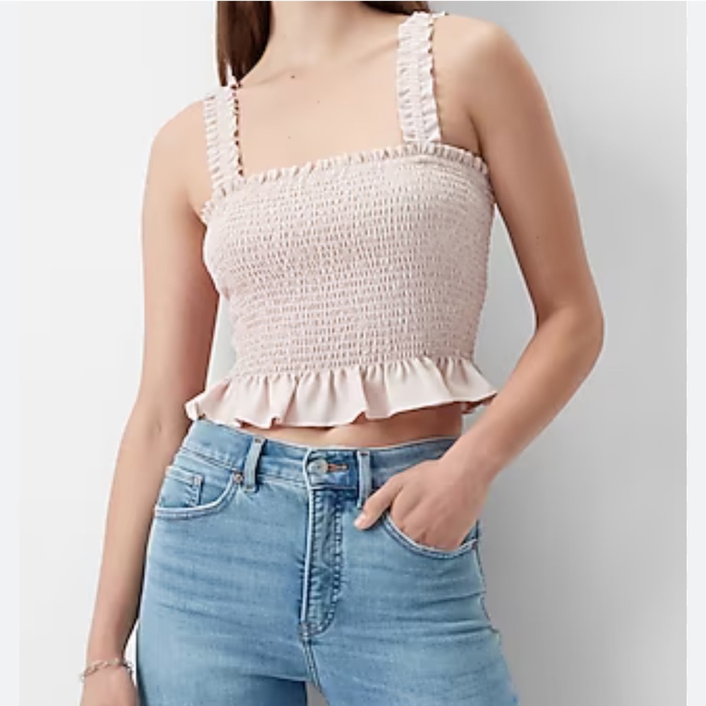 Express smocked. Ruffle square neck tank - XL